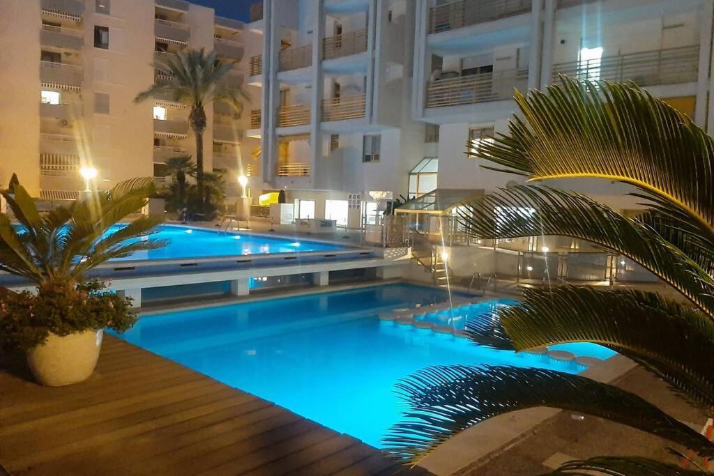 Apartamento En El Centro De Salou Dış mekan fotoğraf